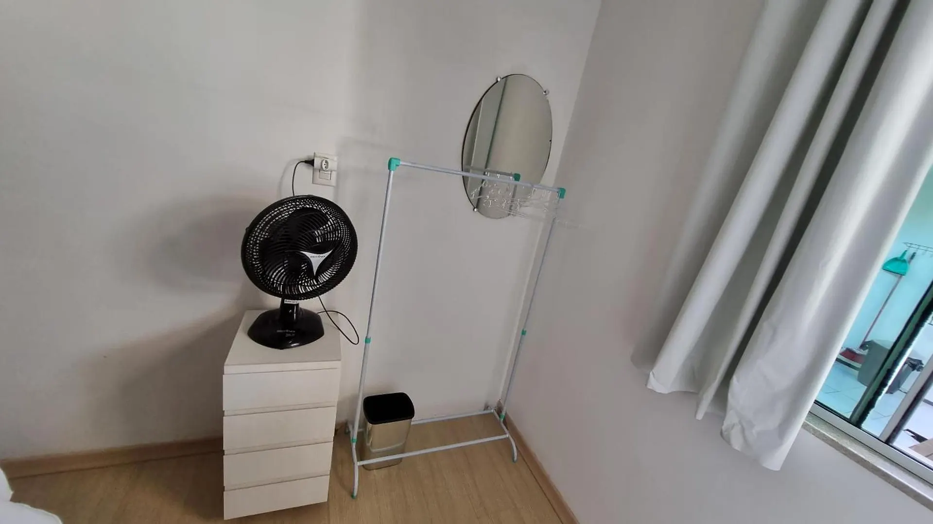 ホームステイ フロリアノポリスColiving Stela Maresアパートメント